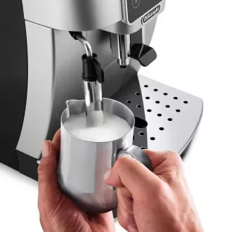 Delonghi Magnifica Evo ECAM 220.31.SB automatický kávovar Delonghi Magnifica Evo ECAM 220.31.SB automatický kávovar