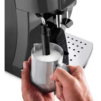 DeLonghi Magnifica Start ECAM 220.22.GB automatický kávovar, espresso, vestavěný mlýnek, 1450 W, 15 bar, černý DeLonghi Magnifica Start ECAM 220.22.GB automatický kávovar, espresso, vestavěný mlýnek, 1450 W, 15 bar, černý