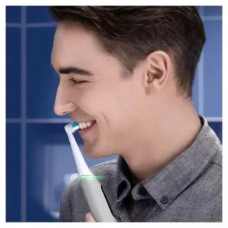Oral-B iO Series 6 Grey Opal elektrický zubní kartáček, magnetický, 5 režimů, tlakový senzor, AI, pouzdro Oral-B iO Series 6 Grey Opal elektrický zubní kartáček, magnetický, 5 režimů, tlakový senzor, AI, pouzdro