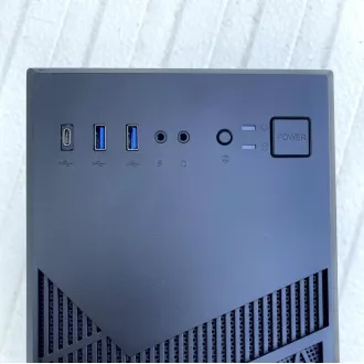 EUROCASE skříň ML N6-560B, Midi Tower, 1xUSB-C, 2xUSB 3.0, 2x audio, bez zdroje EUROCASE skříň ML N6-560B, Midi Tower, 1xUSB-C, 2xUSB 3.0, 2x audio, bez zdroje