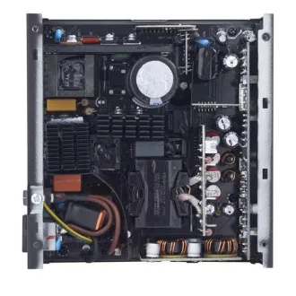 ADATA XPG zdroj CORE REACTOR II VE 750W, 80+ GOLD, Plně Modularní, ATX 3.1