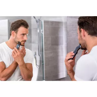Wahl 09918-1416 Groomsman Trimmer Wahl 09918-1416 Groomsman Trimmer