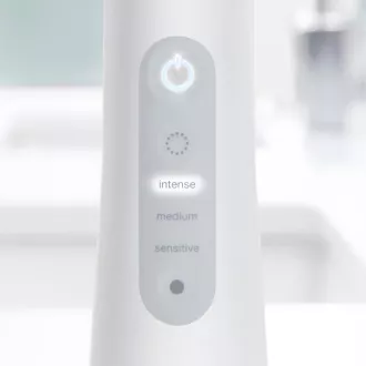 AQUACARE 6 PRO EXPERT ÚST. SPRCHA ORAL-B - Použité