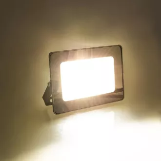 RSL 243 LED reflektor 10W 4000K RETLUX RSL 243 LED reflektor 10W 4000K RETLUX