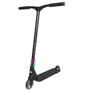 Freestyle koloběžka NKD Rizz Stunt, Černo-duhová Freestyle koloběžka NKD Rizz Stunt, Černo-duhová