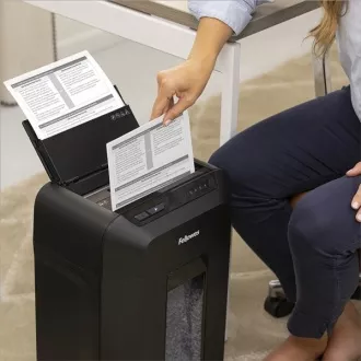 Fellowes Skartovač AutoMax 80 M - 80 listů/17L/Křížový řez Fellowes Skartovač AutoMax 80 M - 80 listů/17L/Křížový řez