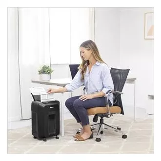 Fellowes Skartovač AutoMax 80 M - 80 listů/17L/Křížový řez Fellowes Skartovač AutoMax 80 M - 80 listů/17L/Křížový řez