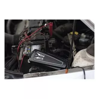Emos EE04A inteligentní nabíječka autobaterií a olověných akumulátorů 12V/6V Emos EE04A inteligentní nabíječka autobaterií a olověných akumulátorů 12V/6V