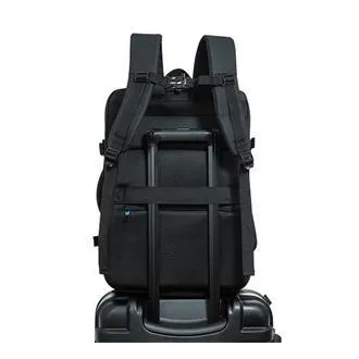 Acer Predator Robust Backpack 18" - černý, 100% polyester, voděodolný Acer Predator Robust Backpack 18" - černý, 100% polyester, voděodolný