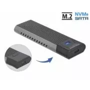 Delock Externí kombinované pouzdro USB Type-C pro M.2 NVMe PCIe nebo pro SATA SSD - beznástrojové