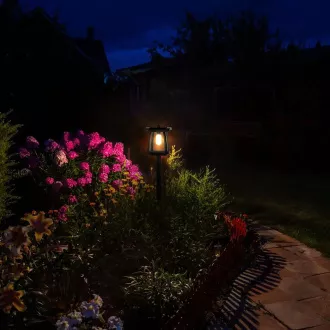 Venkovní solární LED světlo Viking SR10L/350lm /solární napájení / 4000K (denní bílá)/ 4 režimy Venkovní solární LED světlo Viking SR10L/350lm /solární napájení / 4000K (denní bílá)/ 4 režimy