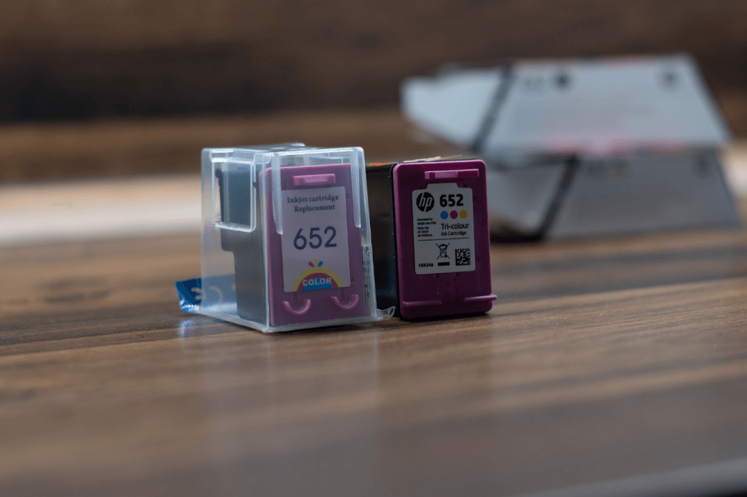 Originální a kompatibilní cartridge vedle sebe.